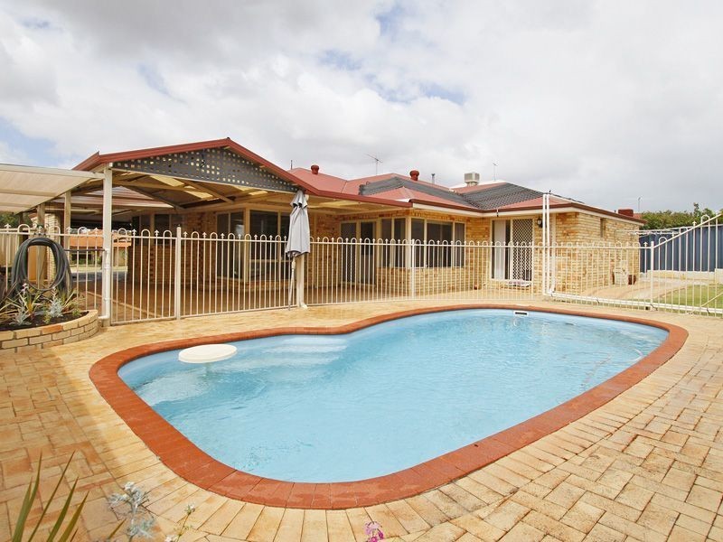 33 Lydon Boulevard, Atwell WA 6164