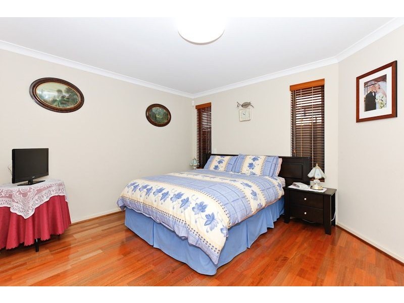 39 The Lakes Boulevard, Jandakot WA 6164
