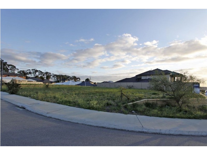 32 Gordona Parade, Beeliar WA 6164