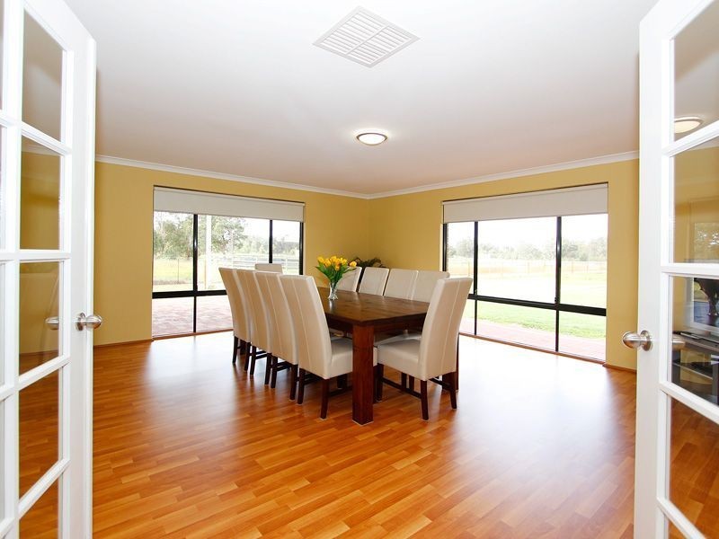 30 Gallagher Way, Cardup WA 6122