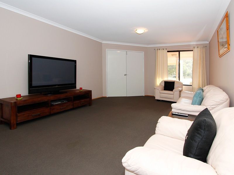 30 Gallagher Way, Cardup WA 6122