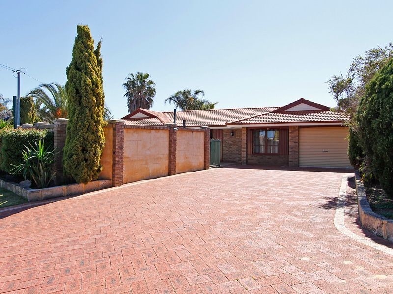 16 Hanlin Way, Samson WA 6163