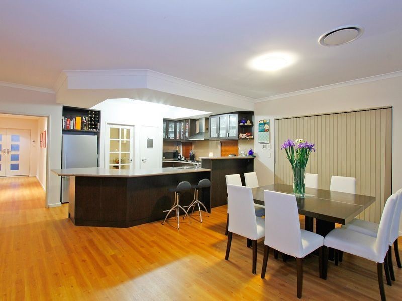 10 Dunlap Avenue, Success WA 6164