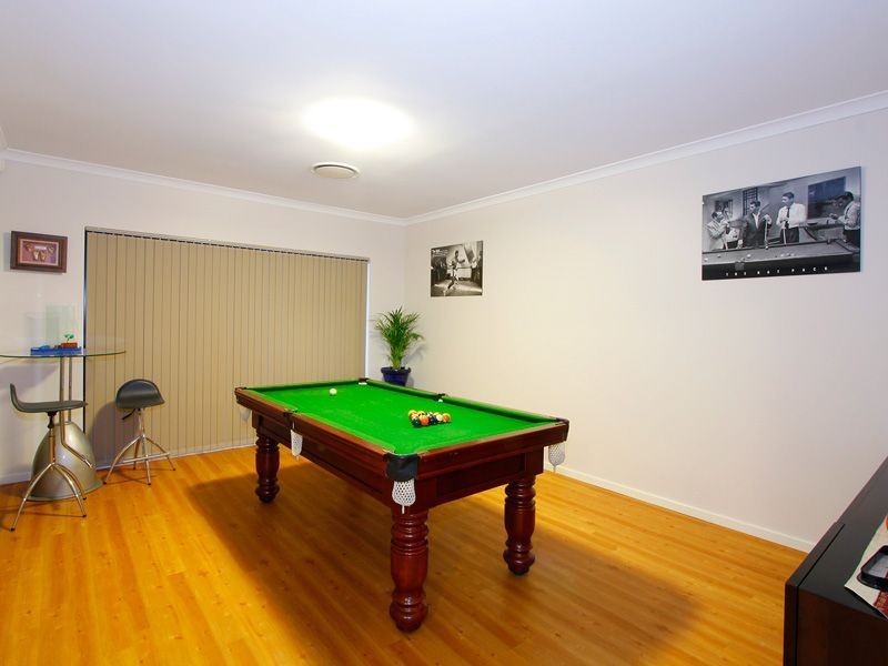 10 Dunlap Avenue, Success WA 6164