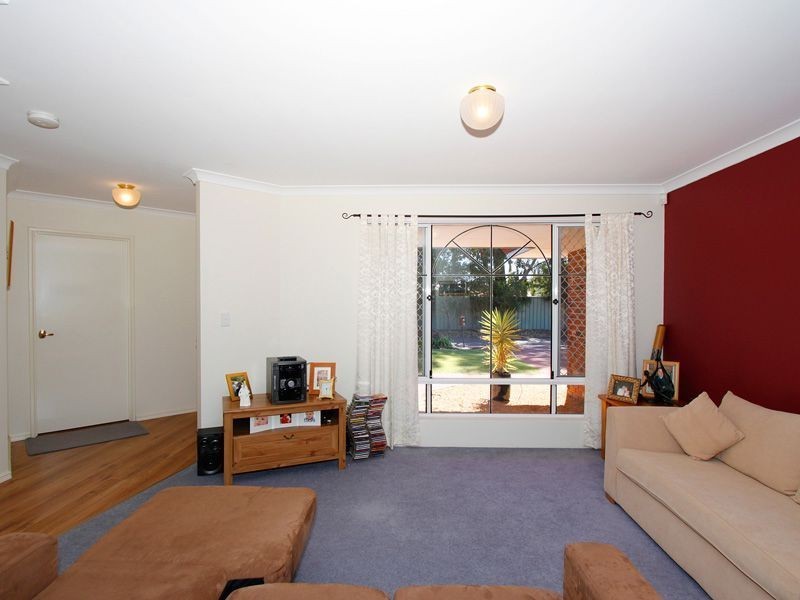 10 Tourner Retreat, Atwell WA 6164