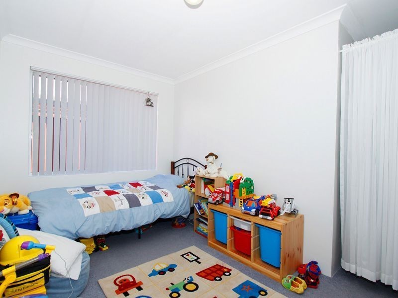 10 Tourner Retreat, Atwell WA 6164