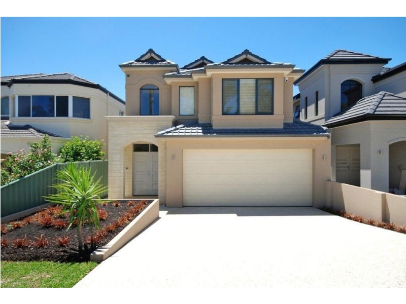 18B McCallum Crescent, Ardross WA 6153