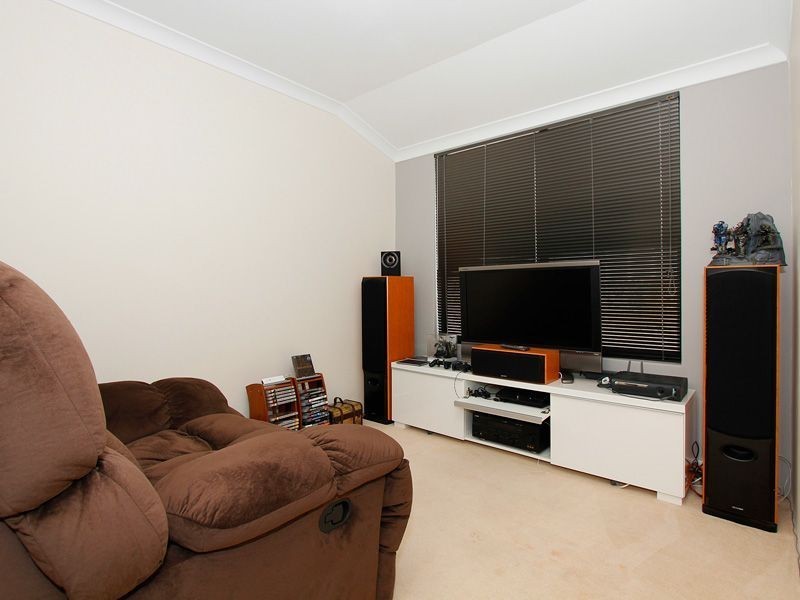 8 Darter Close, Beeliar WA 6164