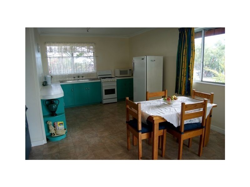 33 Smith St, Kalbarri WA 6536