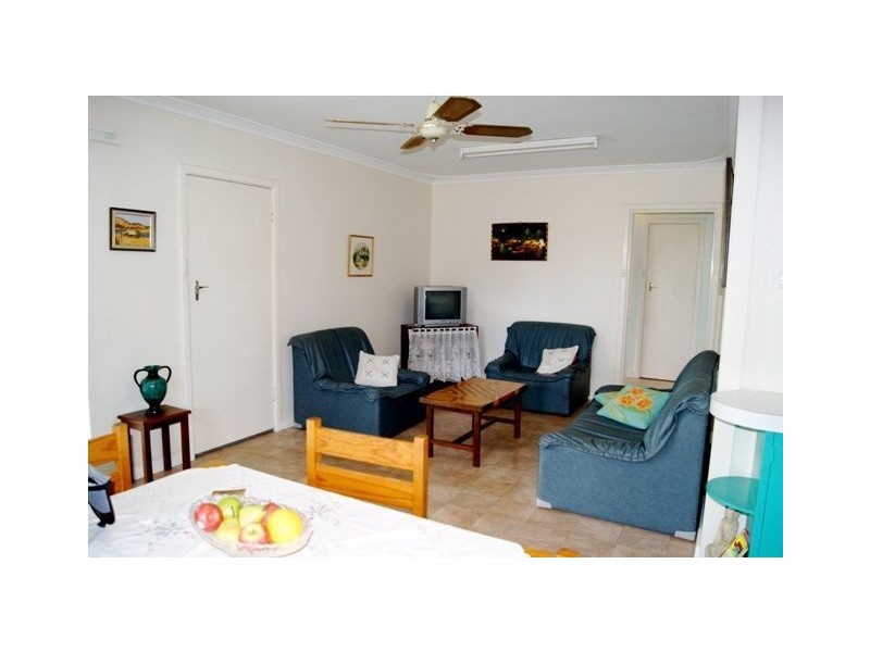 33 Smith St, Kalbarri WA 6536