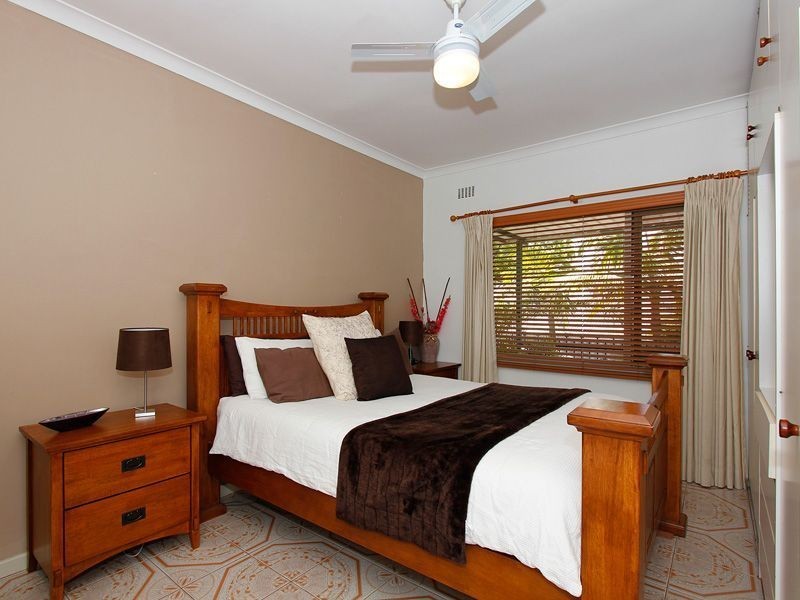 71 Archidamus Road, Coolbellup WA 6163