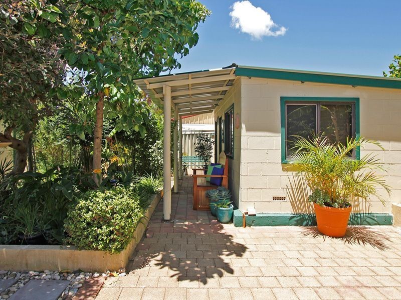 71 Archidamus Road, Coolbellup WA 6163