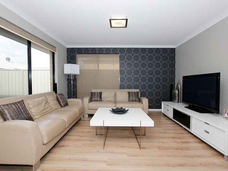 18 Humboldt Entrance, Aubin Grove WA 6164