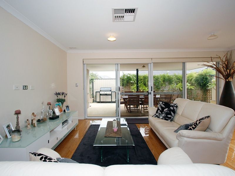 188 Gaebler Road, Aubin Grove WA 6164