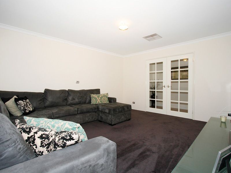 188 Gaebler Road, Aubin Grove WA 6164