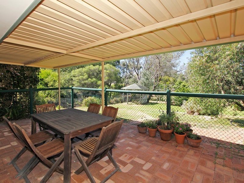 64 Robinson Road, Wandi WA 6167