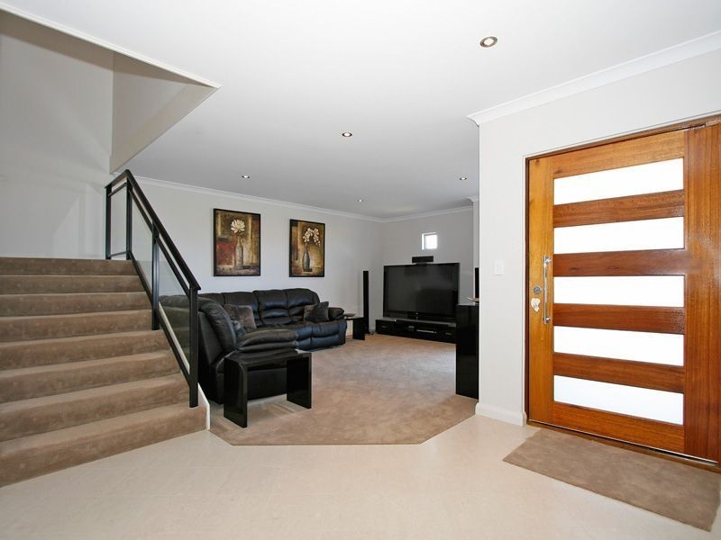 57 Spinnaker Heights, Yangebup WA 6164