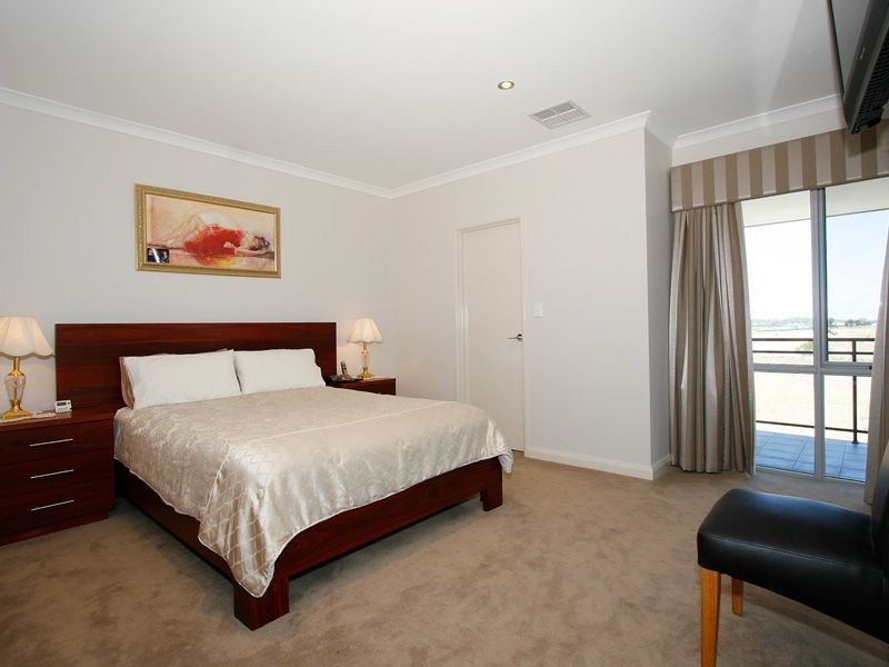 57 Spinnaker Heights, Yangebup WA 6164
