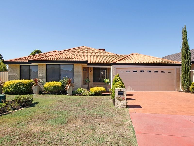 21 Gillen Way, Success WA 6164