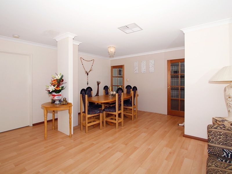 21 Gillen Way, Success WA 6164