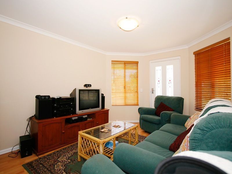 132 bullock drive, Oakford WA 6121