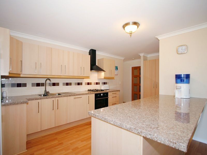 132 bullock drive, Oakford WA 6121