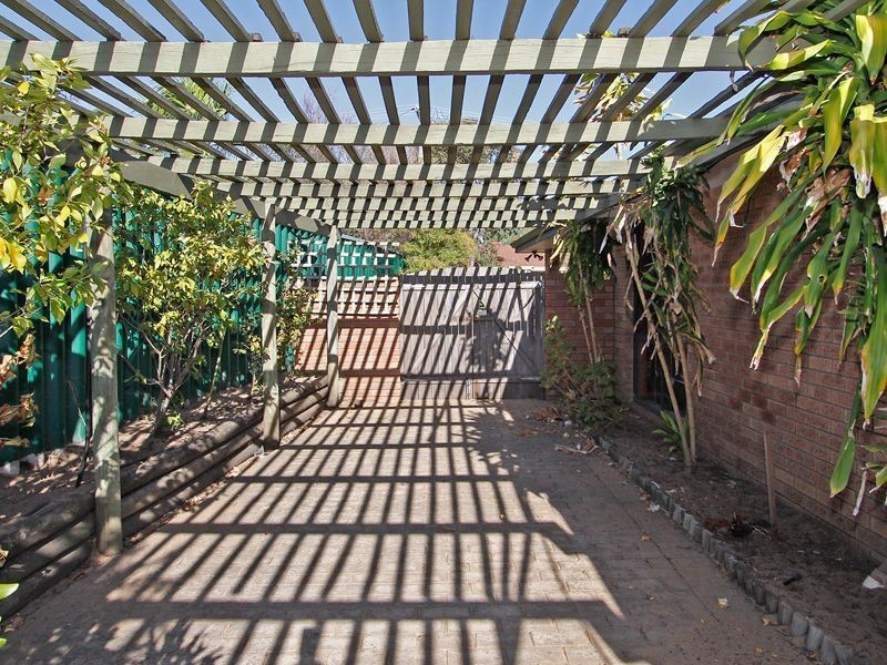 3 Marrow Close, Yangebup WA 6164