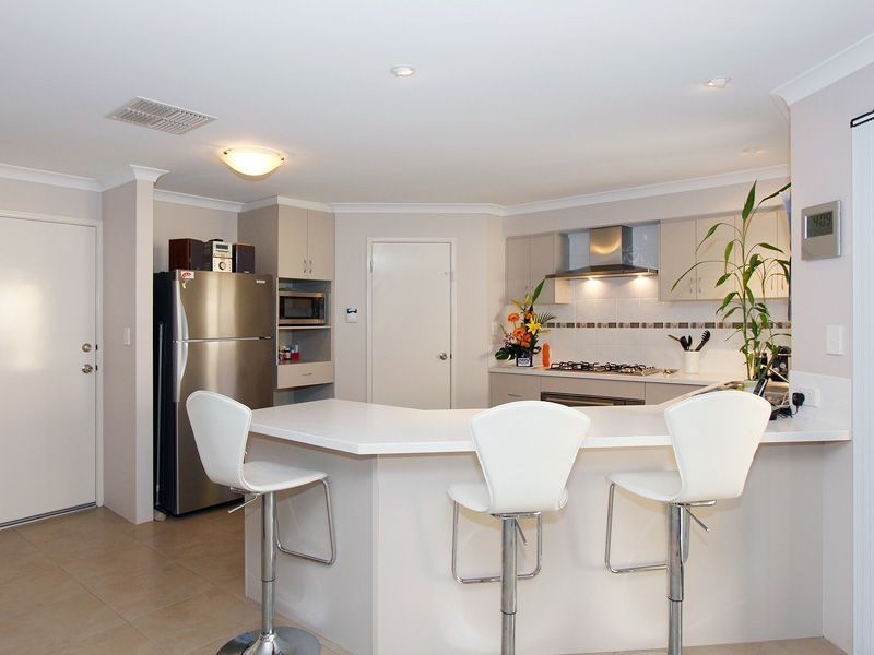 13 Panarea Crest, Yangebup WA 6164