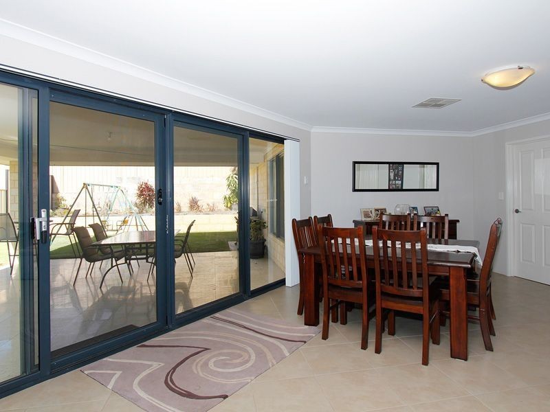 13 Panarea Crest, Yangebup WA 6164