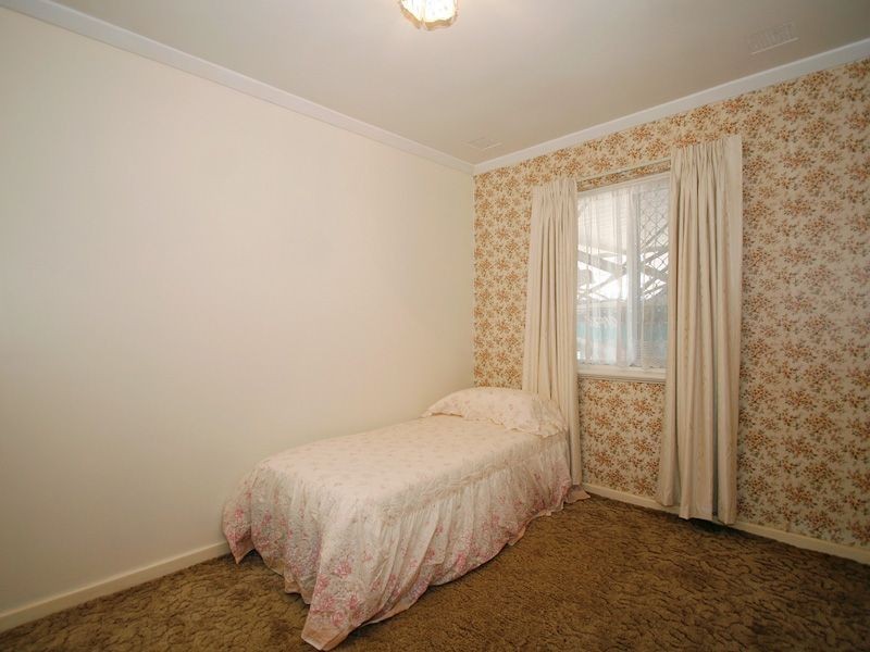 22 Ives Street, Hamilton Hill WA 6163