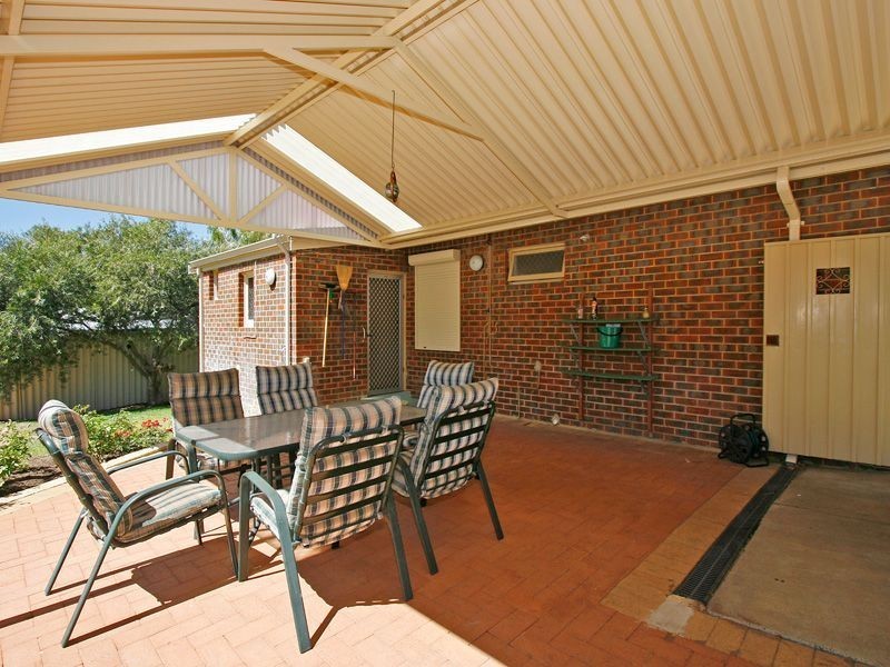 22 Ives Street, Hamilton Hill WA 6163