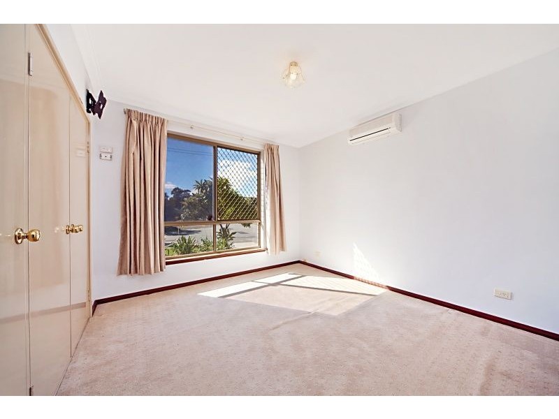18 Ruddick Place, Hamilton Hill WA 6163