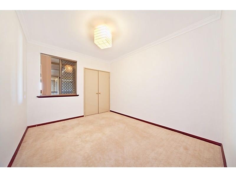 18 Ruddick Place, Hamilton Hill WA 6163