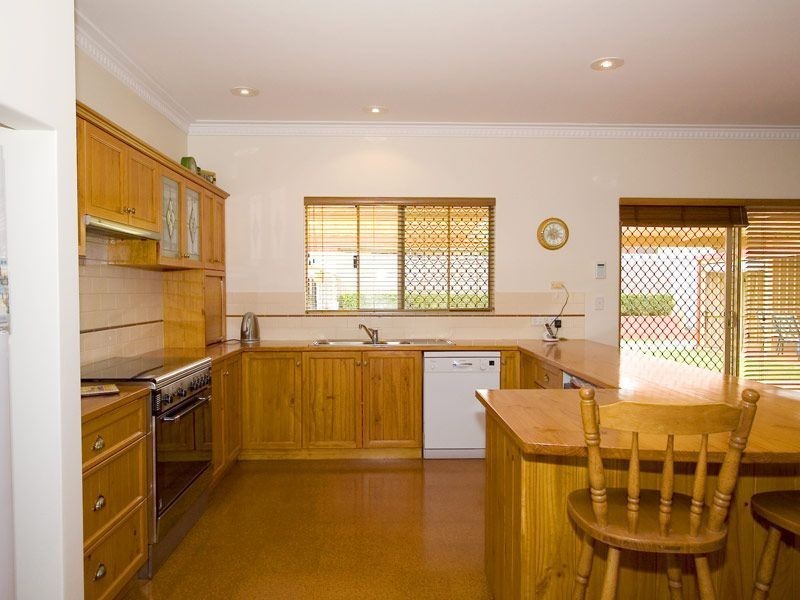 29 Cincotta Loop, Beeliar WA 6164