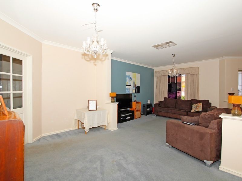 5 Kaptyn Close, Beeliar WA 6164