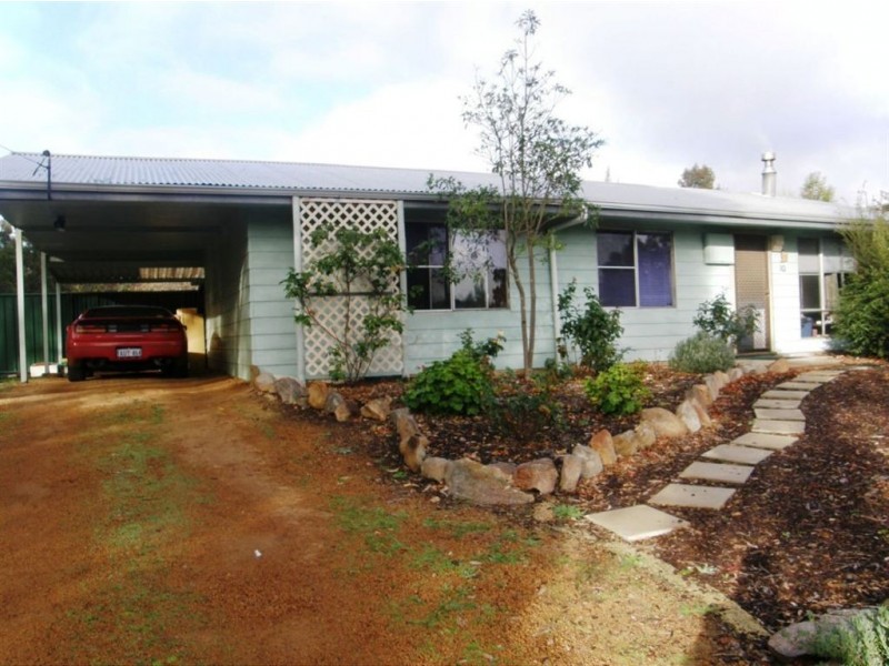 10 Nix Street, Boyup Brook WA 6244
