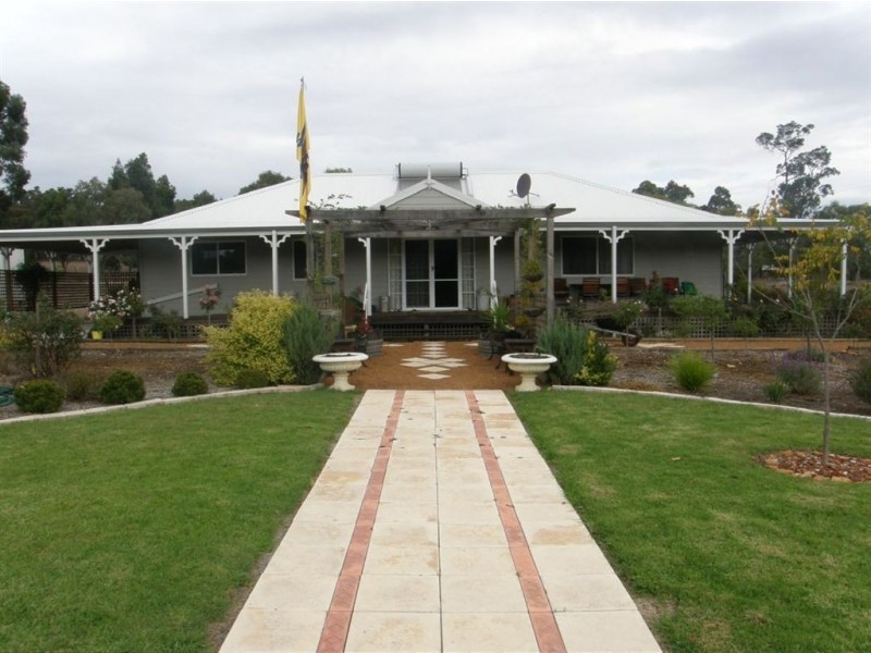 53 May Street, Bridgetown WA 6255