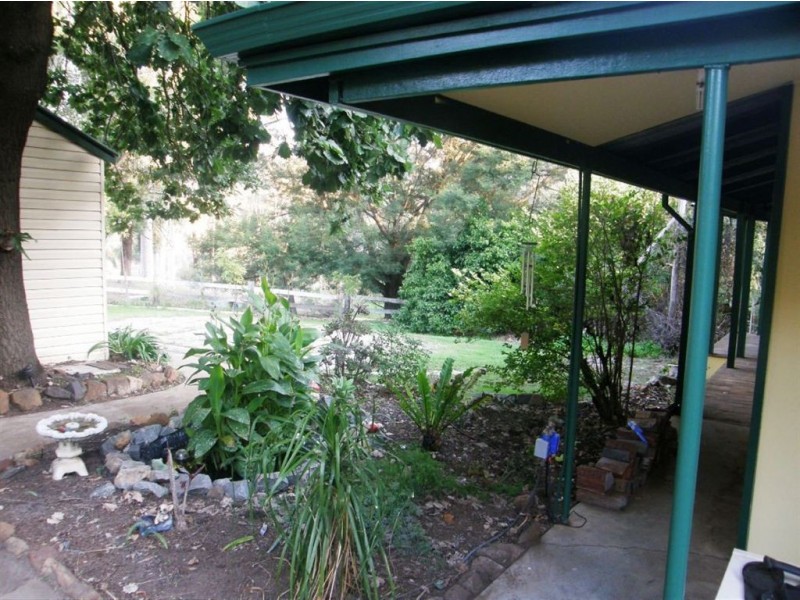 19 Palmers Road, Bridgetown WA 6255