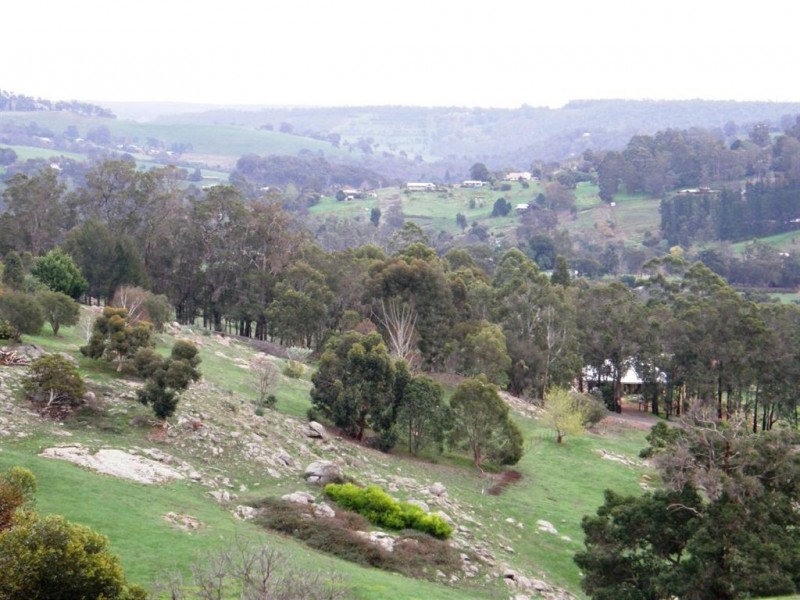 11 Rokewood Heights, Bridgetown WA 6255