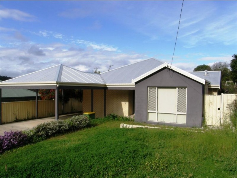 10 Barlee Street, Bridgetown WA 6255