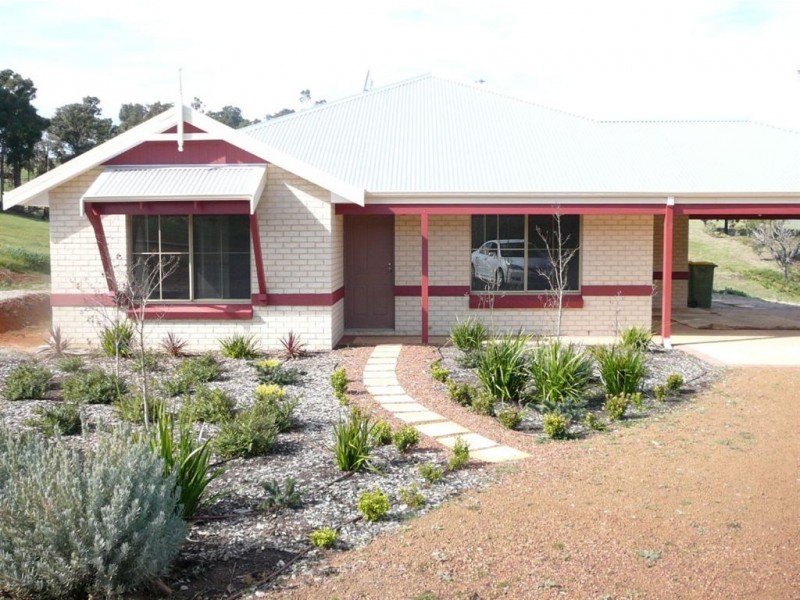 15 Carnegie Close, Bridgetown WA 6255