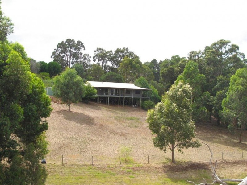 62 Woodlands View, Bridgetown WA 6255