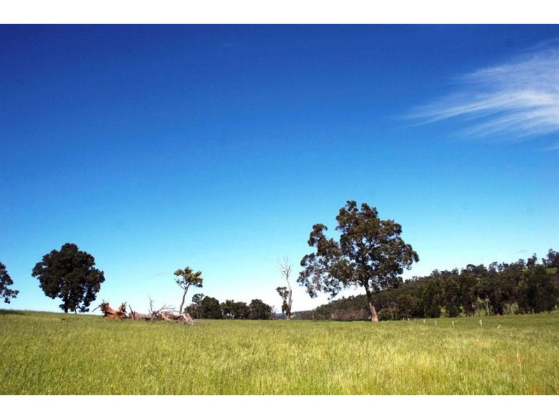 Lot 10 Yarri Brow, Kangaroo Gully, Bridgetown WA 6255