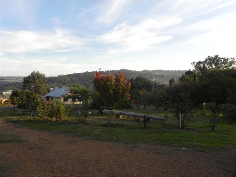 8 Apex Grove, Bridgetown WA 6255