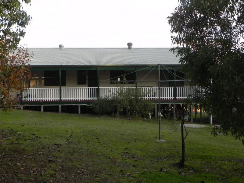 8 Apex Grove, Bridgetown WA 6255