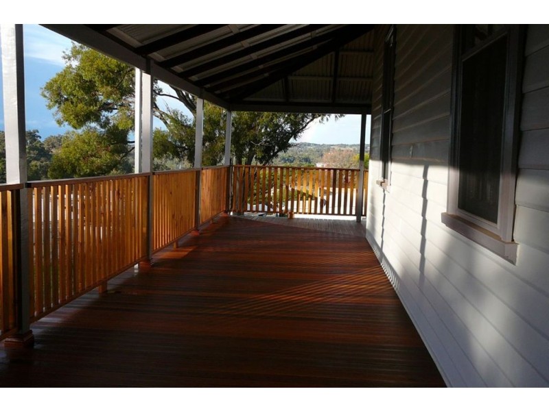 16 Inglis street, Boyup Brook WA 6244