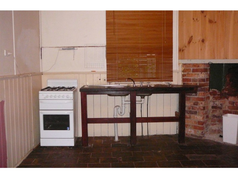 16 Inglis street, Boyup Brook WA 6244