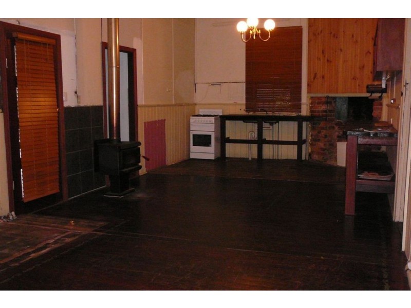 16 Inglis street, Boyup Brook WA 6244