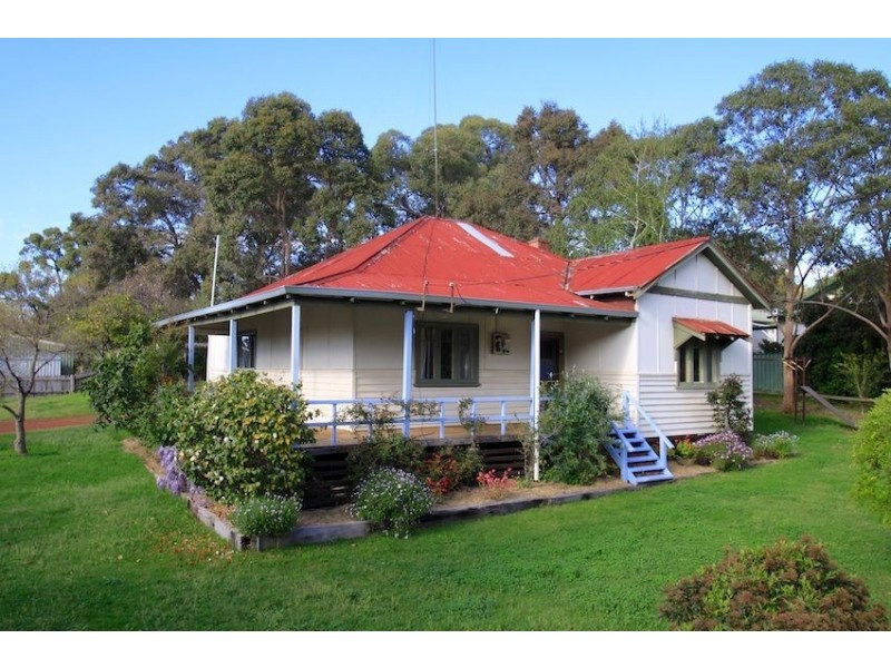1 Nelson Street, Bridgetown WA 6255