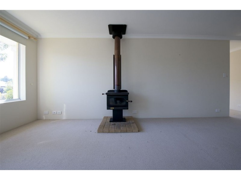 95 Blackwood Road, Greenbushes WA 6254